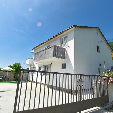 Ban Apartmani Budva Luaran gambar