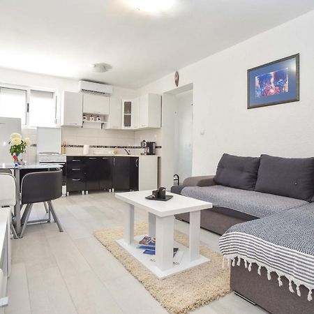 Ban Apartmani Budva Luaran gambar