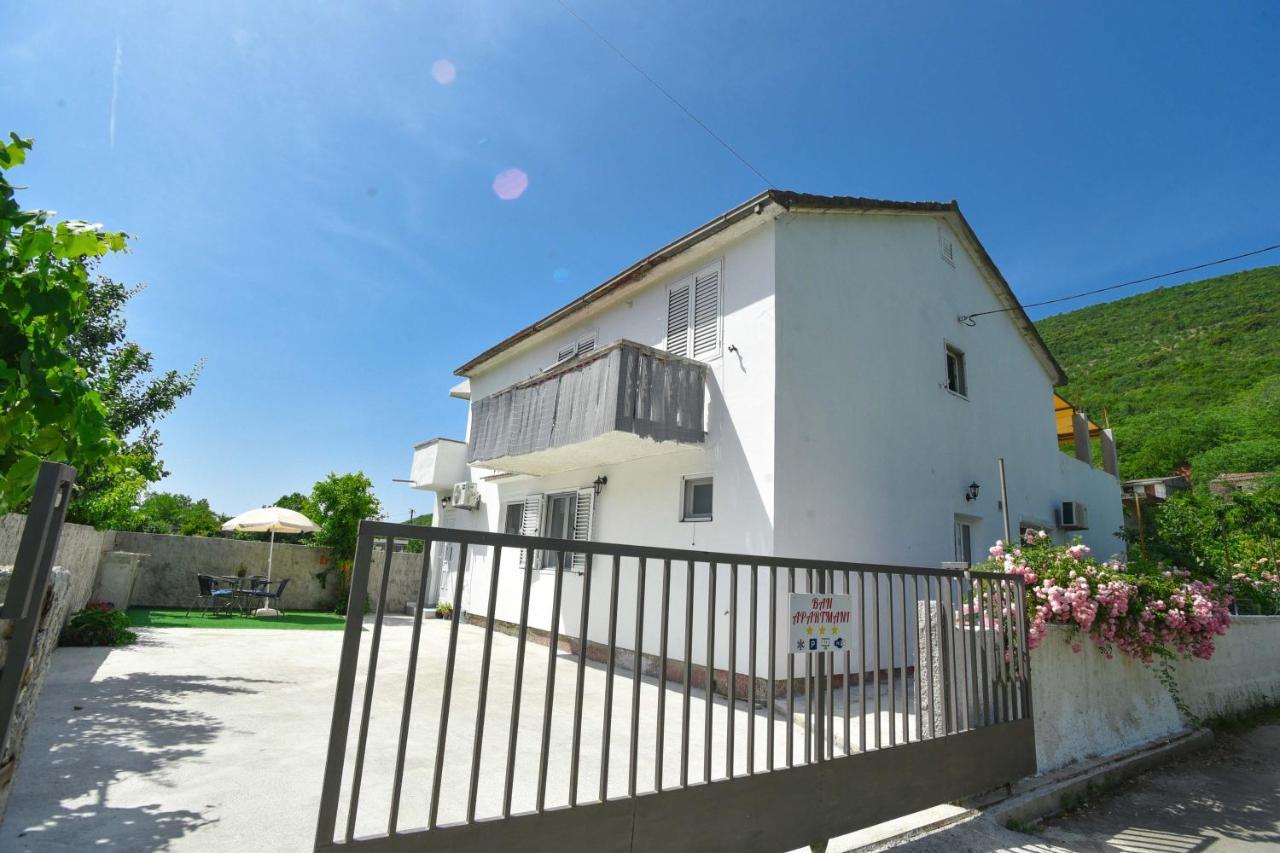 Ban Apartmani Budva Luaran gambar