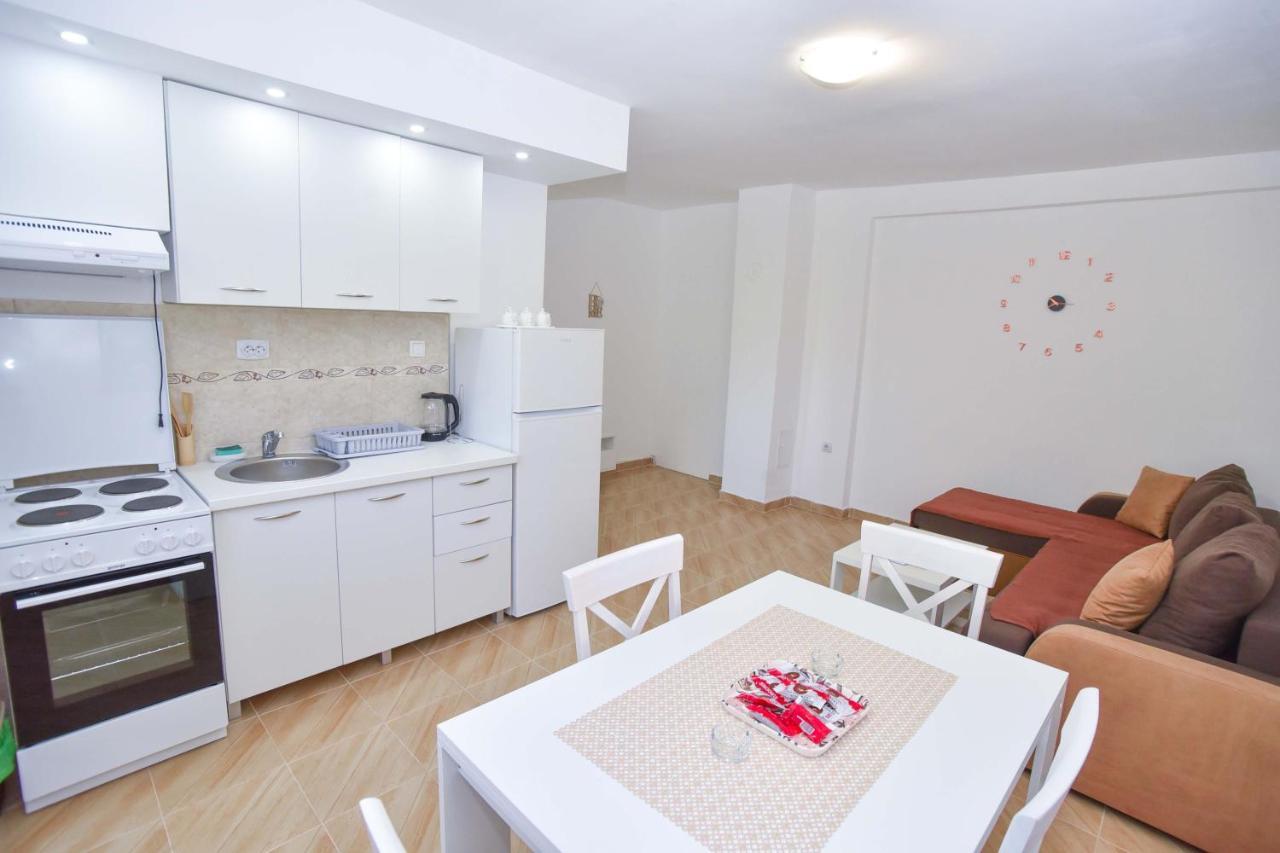 Ban Apartmani Budva Luaran gambar